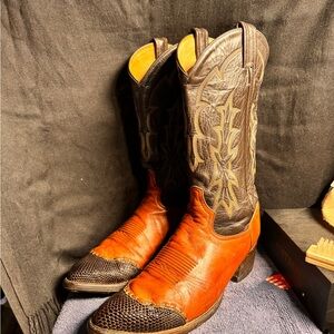 Stylish Brown and Orange Cowboy Boots size 9 d Tony Lama
